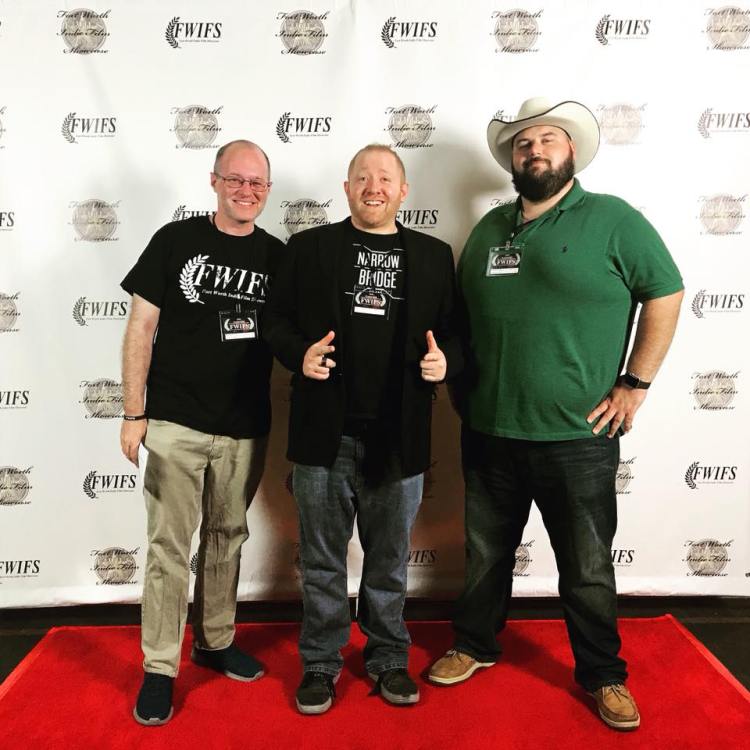 37684676_2086889988227256_2908979266521661440_n